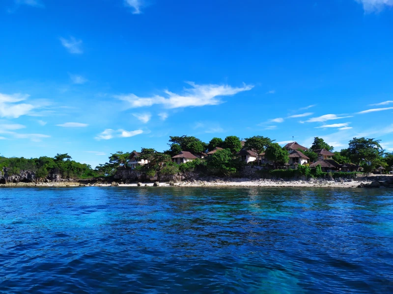Tepanee Beach Resort