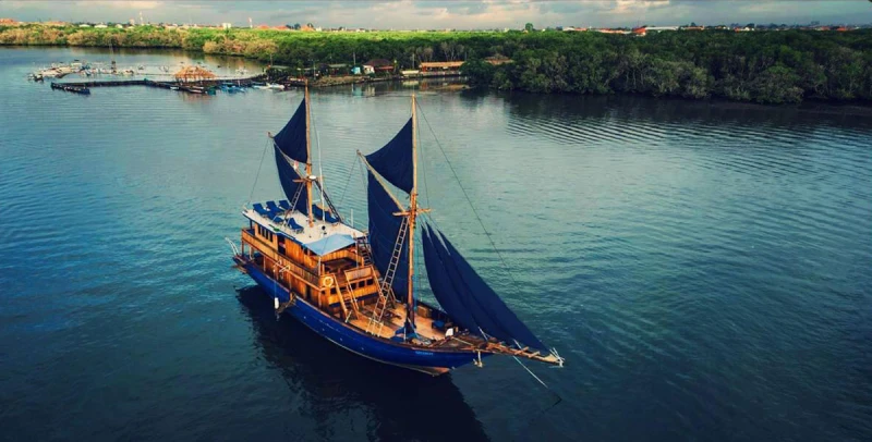 Crucero Situju VII a Komodo